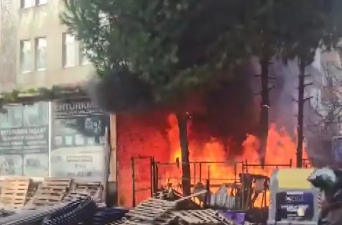 Ordu’da iş yeri deposunda yangın
