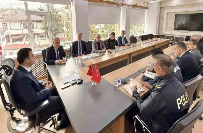 Orman Yangınlarıyla Mücadele Toplantısı gerçekleştirildi
