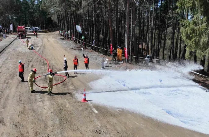 Ormancılar kıyasıya yarıştı
