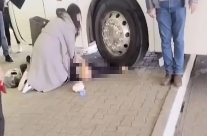 Otogarda can pazarı: Korku dolu anlar kamerada
