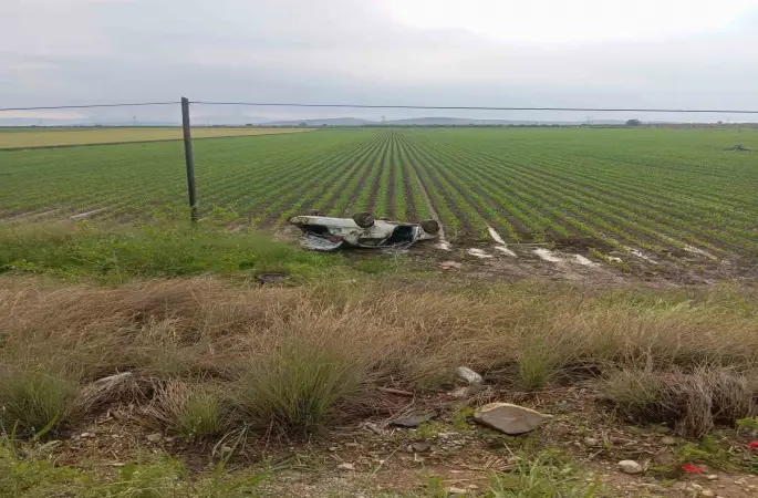 Otomobil takla attı, 4 yaralı
