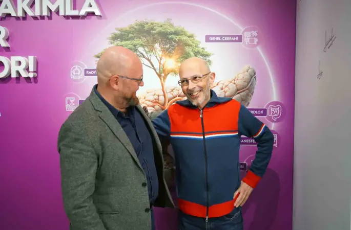 Prof. Dr. Güralp Onur Ceyhan: "25-27 sene öncesi hastalarda yüzde 10 olan 5 yıl sağ kalım oranı, ameliyat sonrası şimdi yüzde 50-54’lere çıktı"

