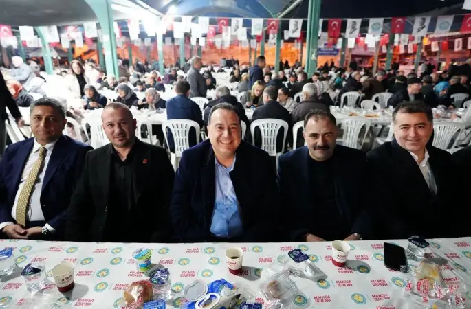 Ramazan’ın bereketi Demirci’de paylaşıldı
