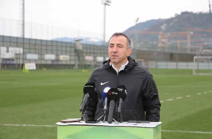 Recep Uçar: "Hücuma dönük bir orta saha bakıyoruz"
