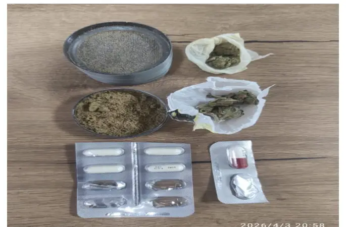 Reyhanlı’da durdurulan araçta uyuşturucu ve kurusıkı tabanca ele geçirildi
