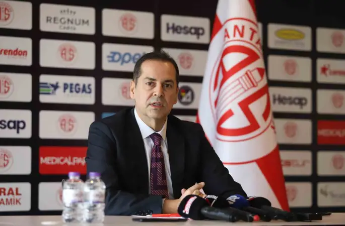 Rıza Perçin: "Fenerbahçe maçında hem galibiyete hem de hasılata çok ihtiyacımız var"
