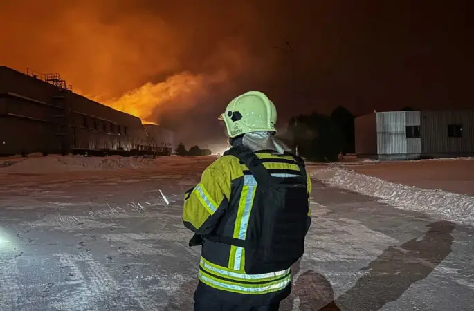 Rusya’dan Ukrayna’daki enerji tesislerine 400’den fazla İHA ve 40 füzeyle saldırı

