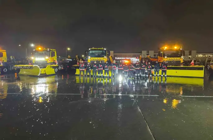 Sabiha Gökçen Havalimanı’nda kar tedbirleri
