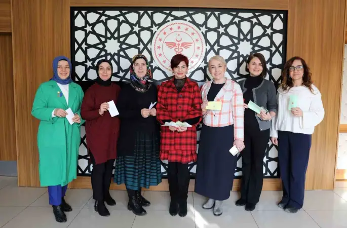 Sağlık çalışanlarına mektuplu kanser tarama hatırlatması
