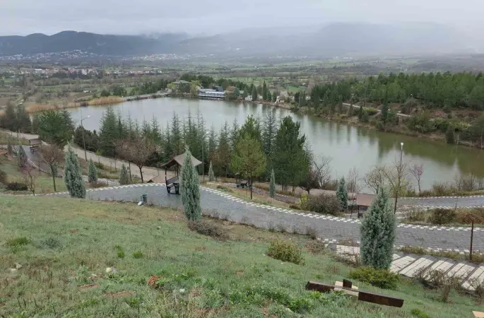 Saklıgöl, ilkbaharla birlikte ayrı bir güzelliğe büründü
