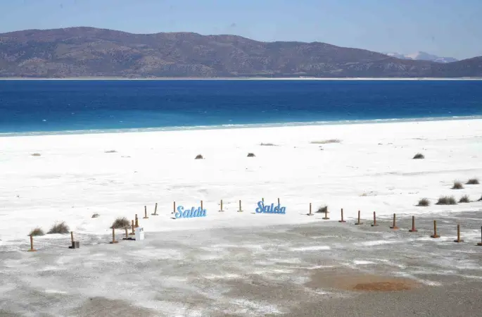 Salda Gölü’nde su seviyesi yükseldi
