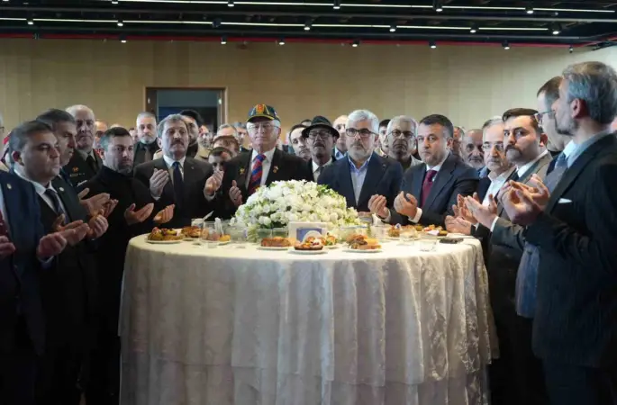 Samsun protokolü bayramlaştı
