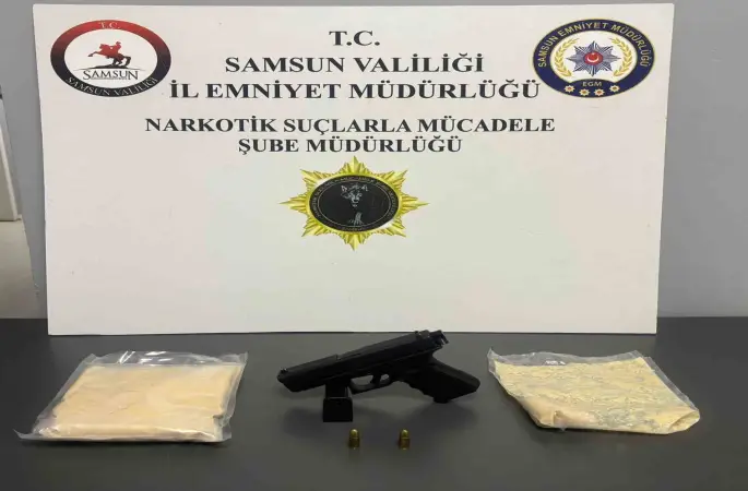 Samsun’da 1 kilo bonzai hammaddesi ele geçirildi
