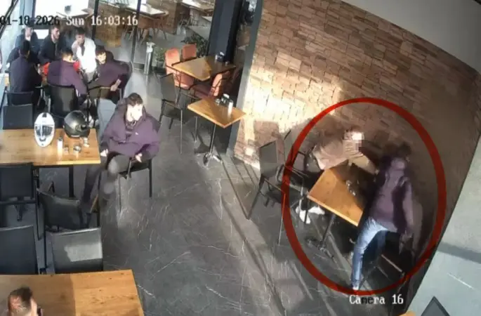 Samsun’da fırında 2 kişiyi bıçaklayan 16 yaşındaki çocuk yakalandı
