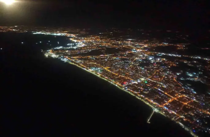 Samsun’dan objektife yansıyanlar: Gökyüzü büyüledi, şehir ışıkları geceyi aydınlattı
