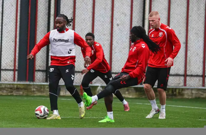 Samsunspor, Konyaspor maçı hazırlıklarına başladı
