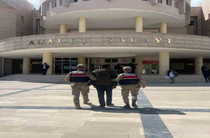 Şanlıurfa’da 13 yıl 3 ay hapis cezası bulunan hükümlü yakalandı
