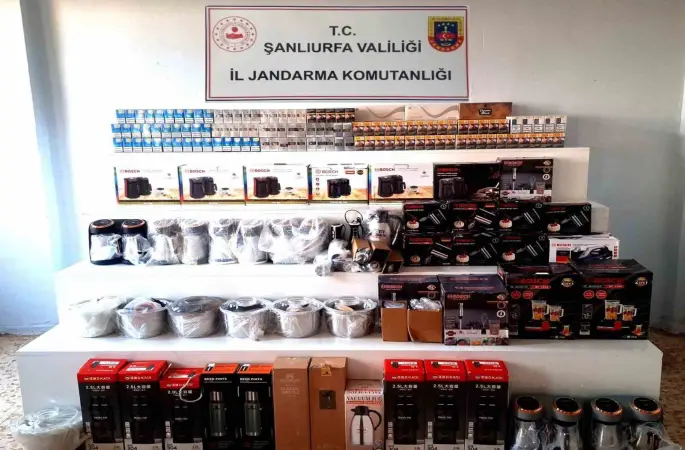 Şanlıurfa’da 5 bin 700 paket gümrük kaçağı sigara ele geçirildi
