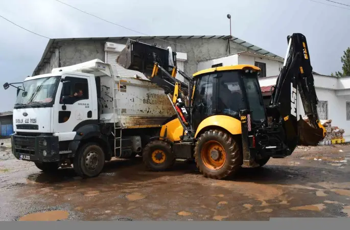 Şanlıurfa’da 50 ton bozuk tavuk ele geçirildi
