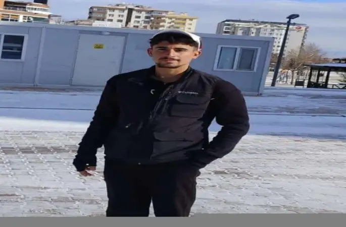 Şanlıurfa’da otomobille çarpışan motosikletin sürücüsü öldü
