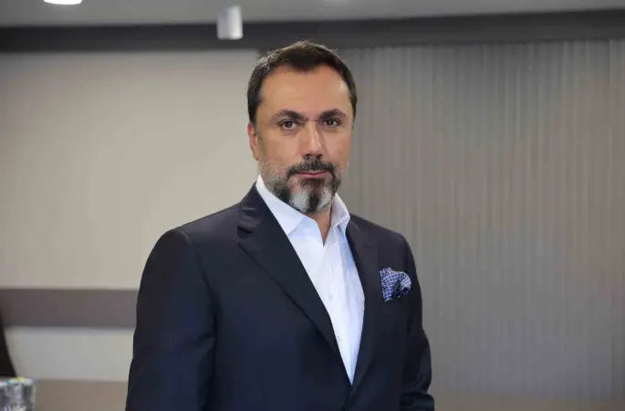 Savaş gölgesinde piyasalar: Yatırımcı rotayı altın ve gümüşe çevirdi
