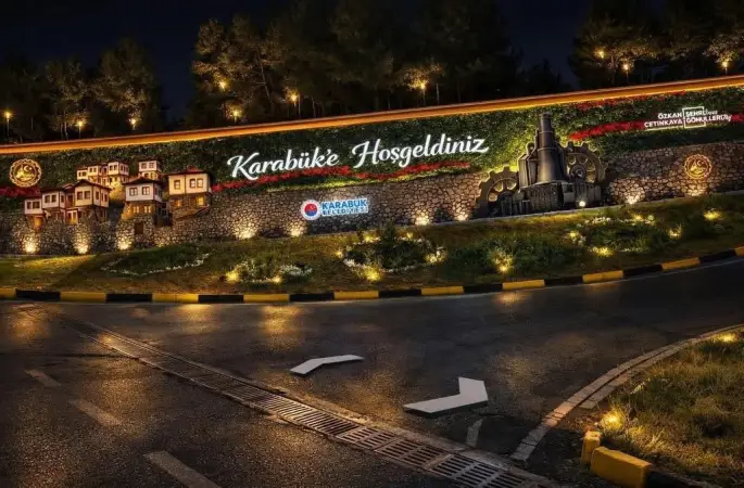 Şehir girişlerine estetik görünüm kazandırılıyor
