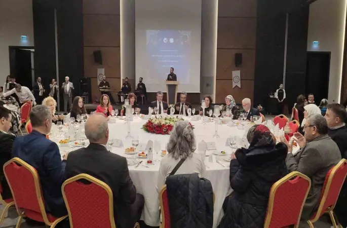 Şehit aileleri ve gaziler için iftar yemeği düzenlendi
