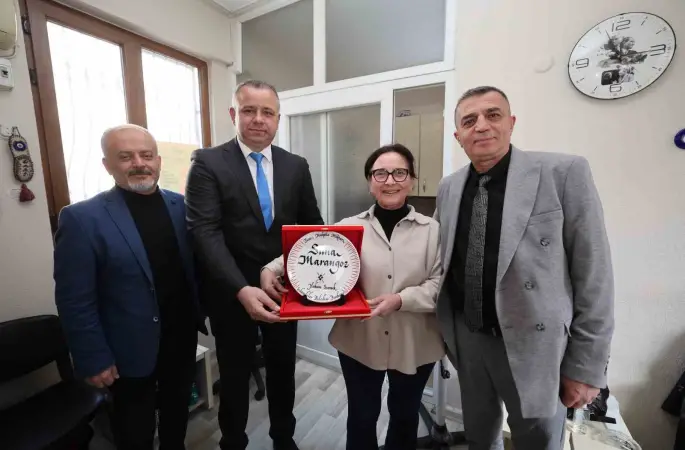 Şehzadeler’de kadın muhtarlara 8 Mart ziyareti
