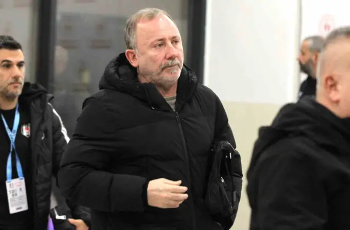 Sergen Yalçın rahatsızlanınca basın toplantısına katılamadı
