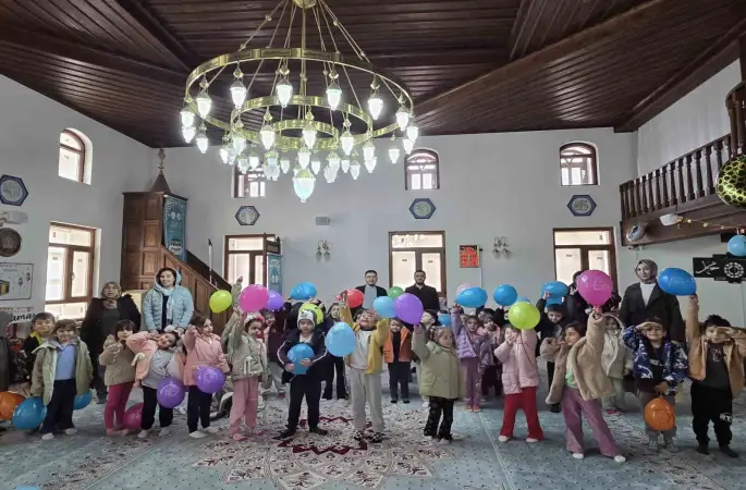 Seyitgazi’de ’Cami-Çocuk Buluşması’ coşkusu
