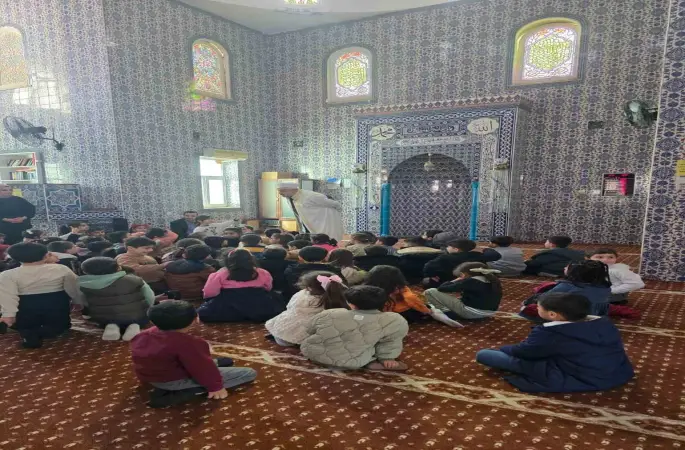 Siirt’te anaokulu öğrencilerine cami tanıtım etkinliği

