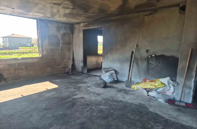 Silivri Kadıköy’de yangın: 6 kişi son anda kurtuldu
