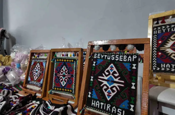 Şırnaklı Kadınların kış sergisine yoğun ilgi
