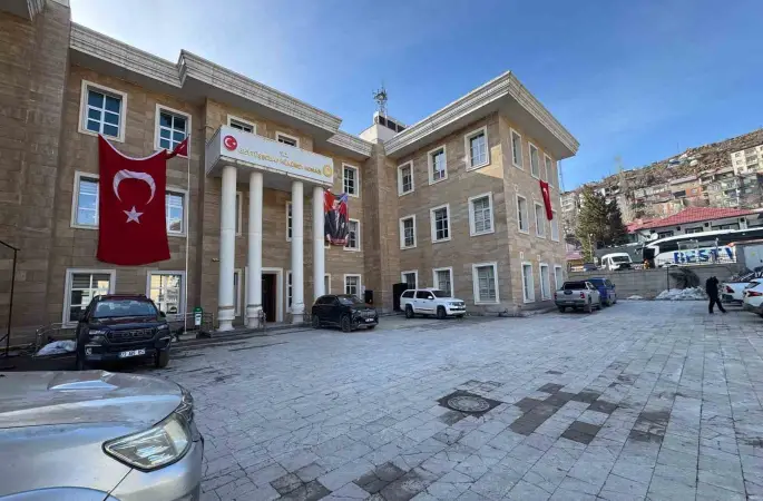 Şırnak’ta göçmen kaçakçılığı yapan muhtar tutuklandı
