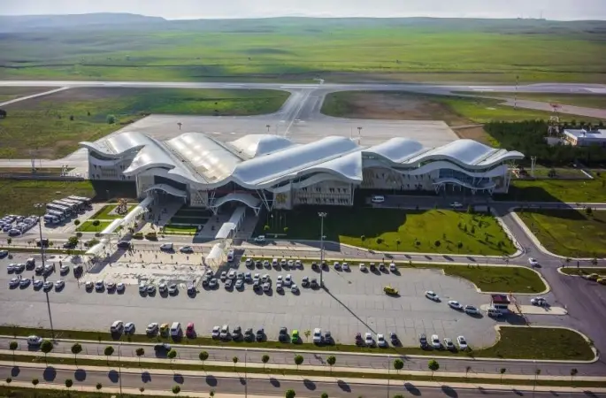 Sivas Nuri Demirağ Havalimanı ilk çeyrekte 107 bin kişiye hizmet verdi
