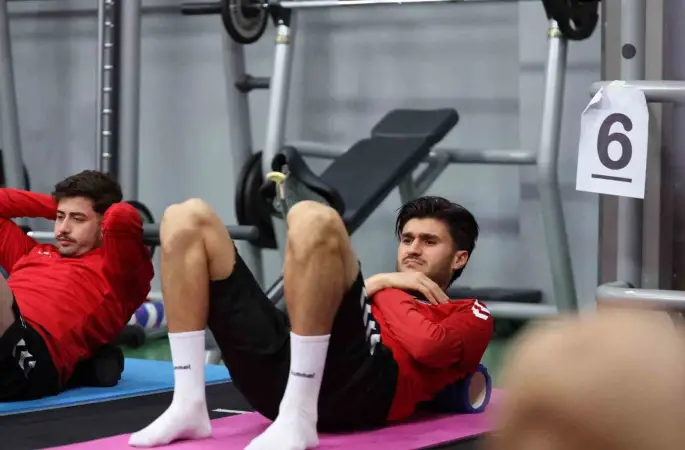 Sivasspor salonda çalıştı
