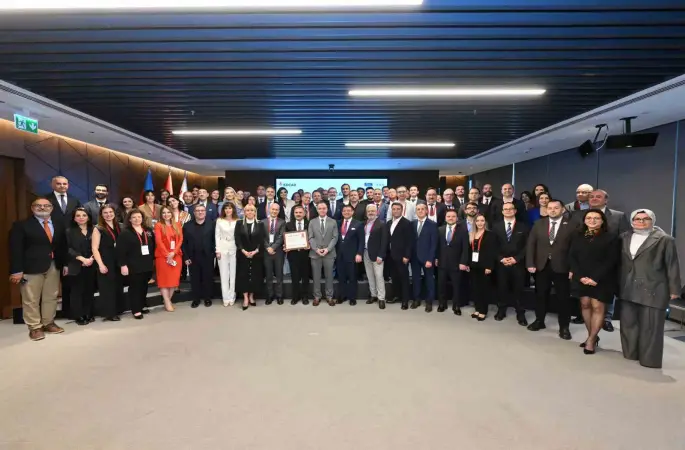 SOCAR Energy School dördüncü dönem mezunlarını verdi
