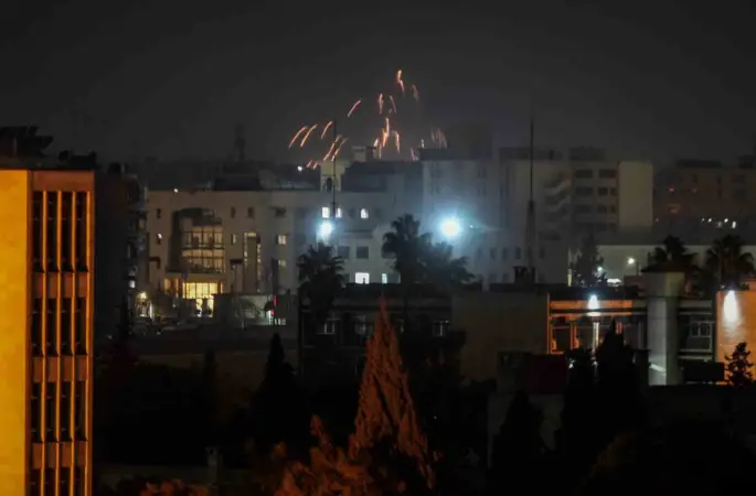 Suriye ordusu Halep’in Eşrefiye Mahallesi’nde birçok noktada kontrolü sağladı
