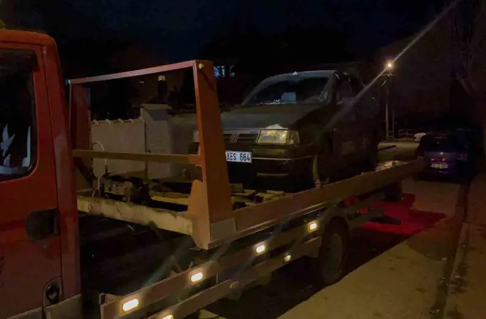 Sürücü ’dur’ ihtarına uymayıp kaçtı, ara sokakta terk ettiği araca 27 bin TL para cezası kesildi
