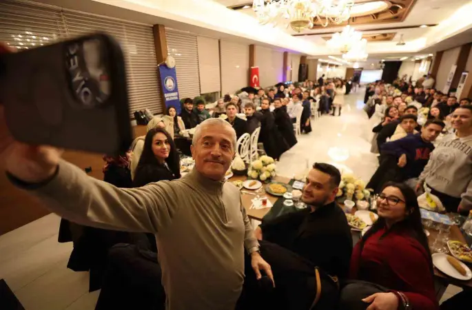 Tahmazoğlu Şahinbeyli öğrencilerle Bingöl ve Erzurum’da buluştu
