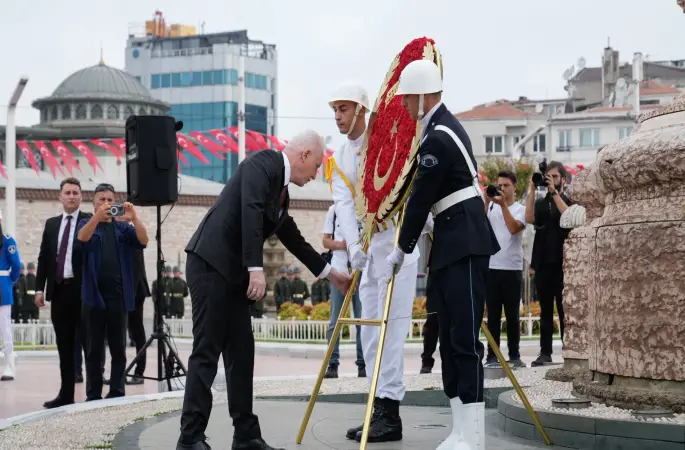 Taksim Meydanı’nda 30 Ağustos Zafer Bayramı töreni