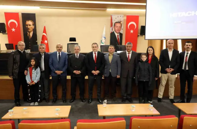 Talas’ta atıklar sanata dönüşüyor
