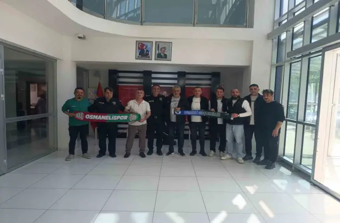 Tarihi derbi öncesi birlik, beraberlik ve güvenlik adına iki camia bir araya geldi
