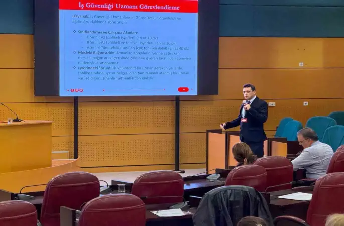 Tarsus’ta iş sağlığı ve güvenliği sempozyumu düzenlendi
