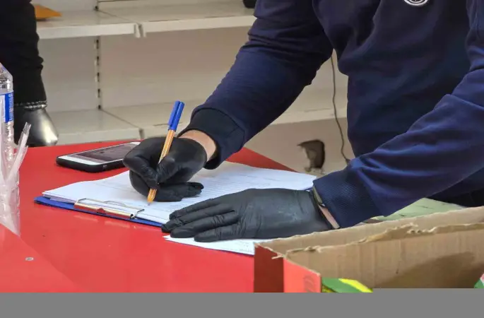 Tavas zabıtasından okul kantinlerine sıkı denetim
