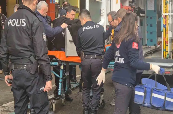 Tekirdağ’da kasapta elini kıyma makinesine kaptıran kadın yaralandı
