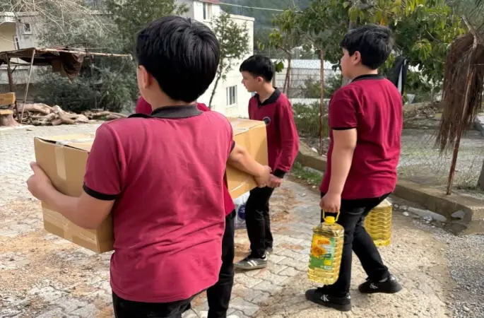 Tekmen Ortaokulu’nda Yardımlaşma Seferberliği
