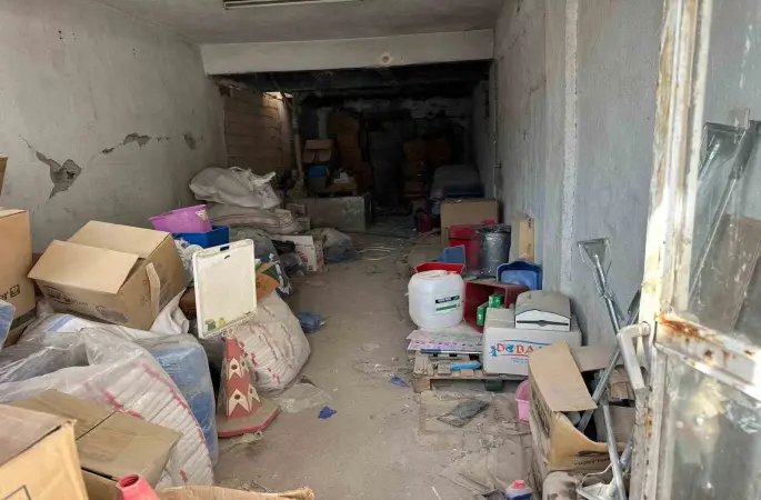 Temizlik deposundan binlerce malzeme çalındı
