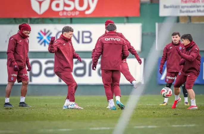 Trabzonspor, Kasımpaşa maçı hazırlıklarına ara vermeden başladı
