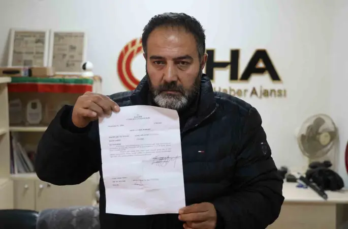 Trafik kazasında hayatını kaybeden gencin amcası: "Kazanın olduğu çukur saatler sonra kapatıldı"
